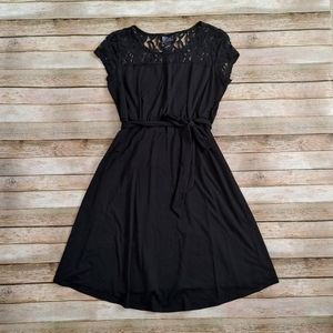 Black Lace Tie Maternity Dress